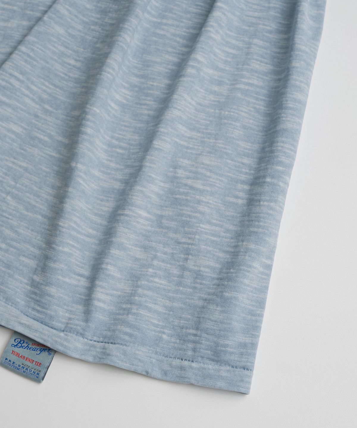 비헤비어(BEHEAVYER) 19XX GRAPHIC TUBLAR T-SHIRTS dust blue