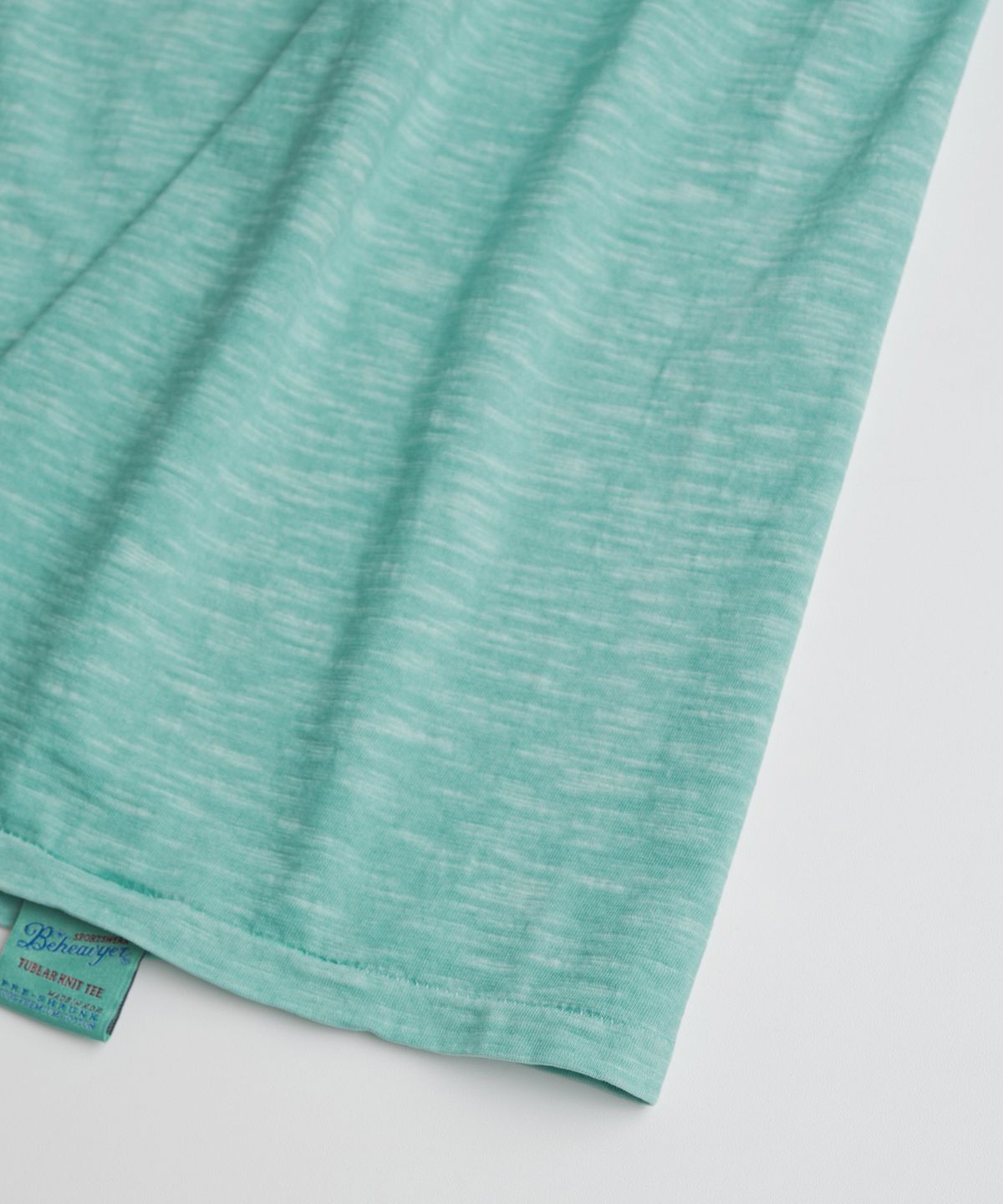 비헤비어(BEHEAVYER) 19XX GRAPHIC TUBLAR T-SHIRTS turquoise