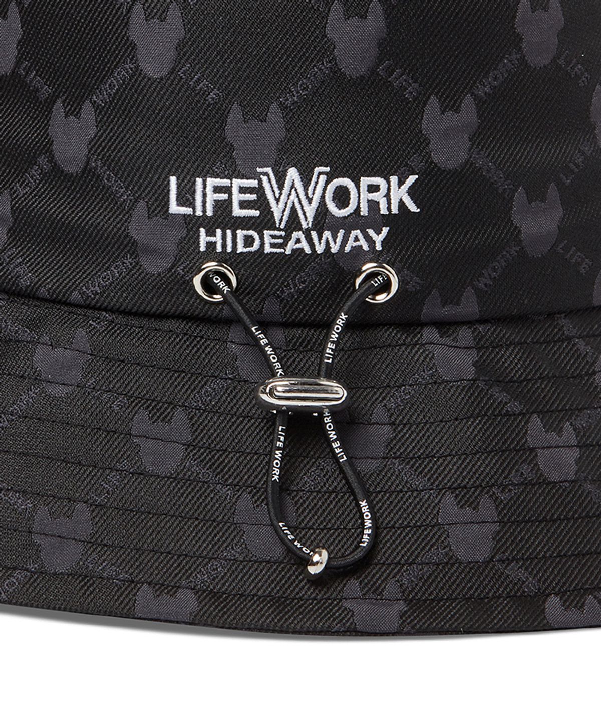 라이프워크(LIFEWORK) 자가드 라도그램 금속장식 버킷햇