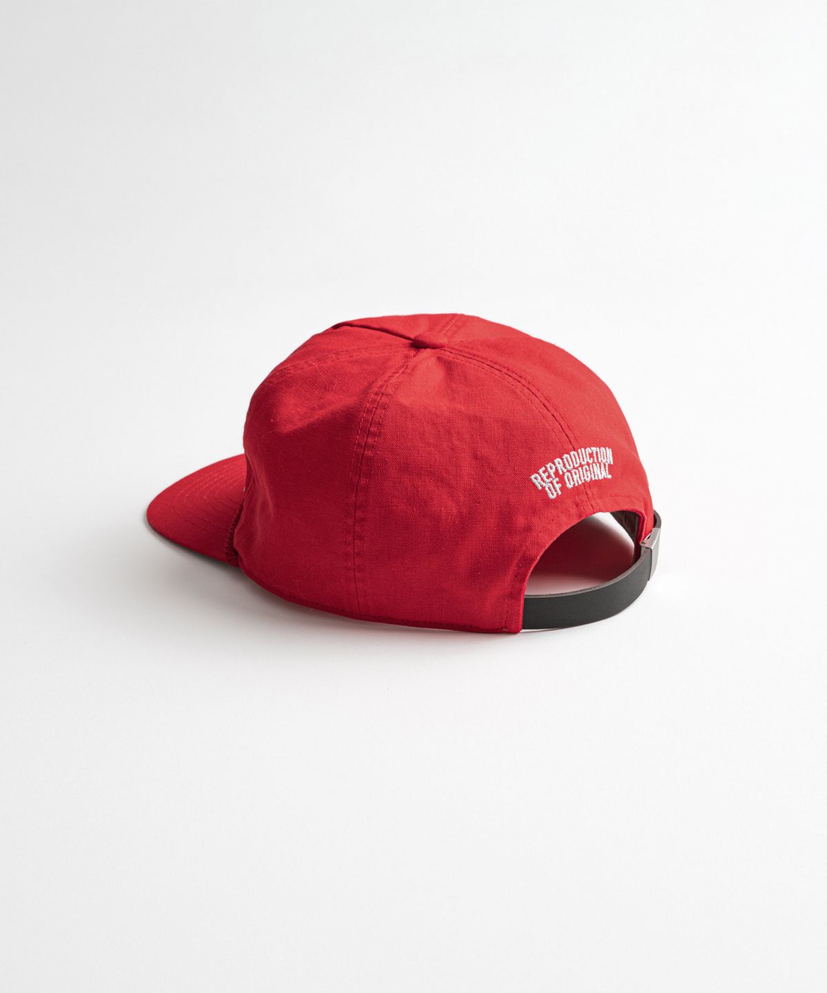 비헤비어(BEHEAVYER) 19XX ROPE TRUCKER CAP vintage red