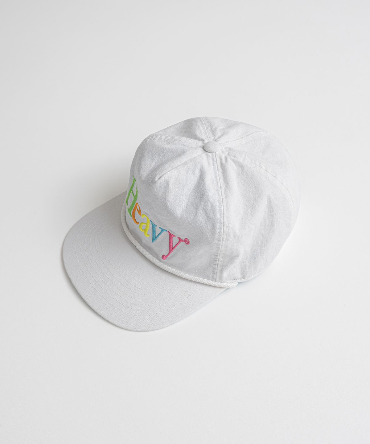 비헤비어(BEHEAVYER) 19XX ROPE TRUCKER CAP off white