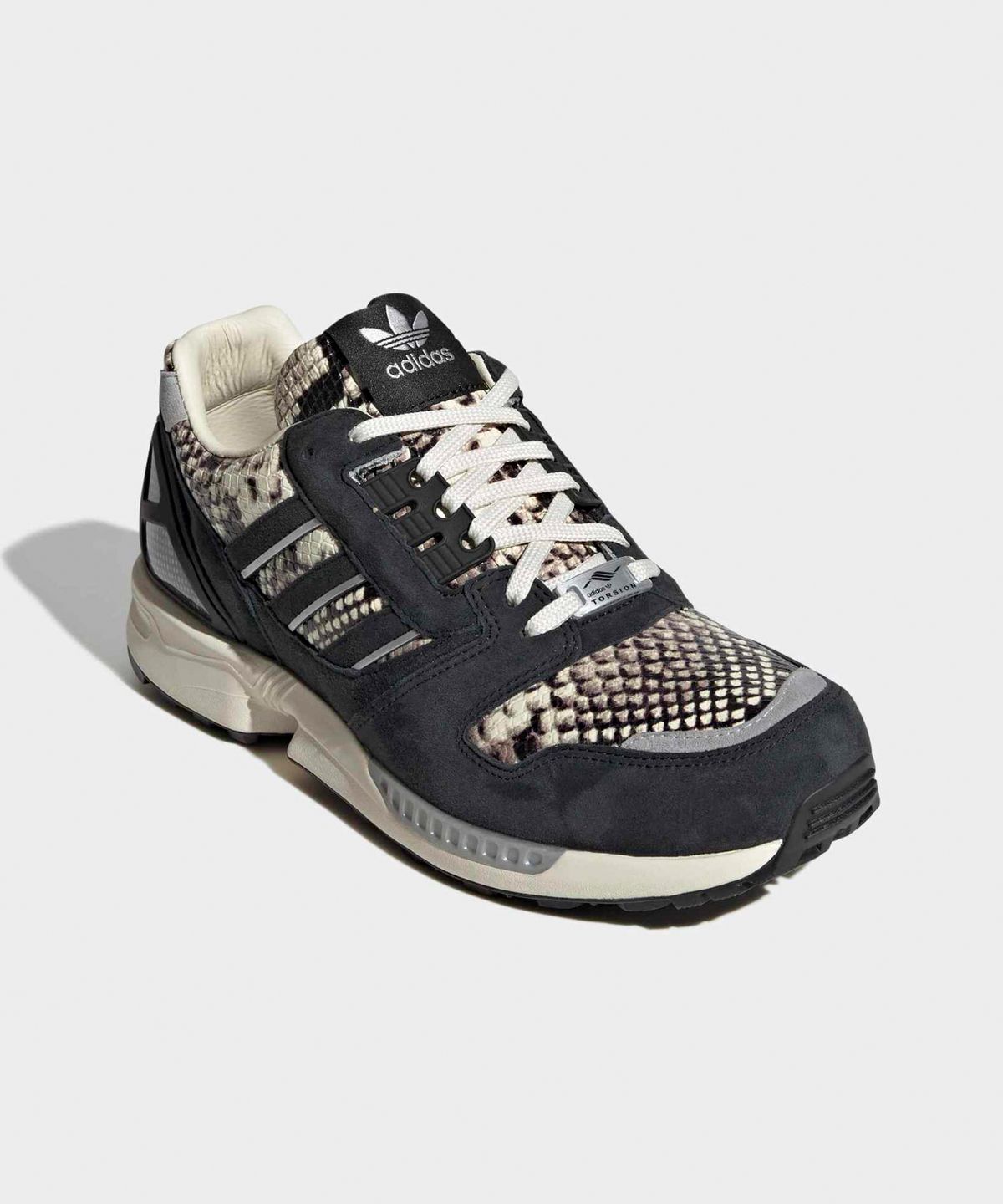아디다스(ADIDAS) ZX 8000 - 블랙:크림화이트 / KI1383