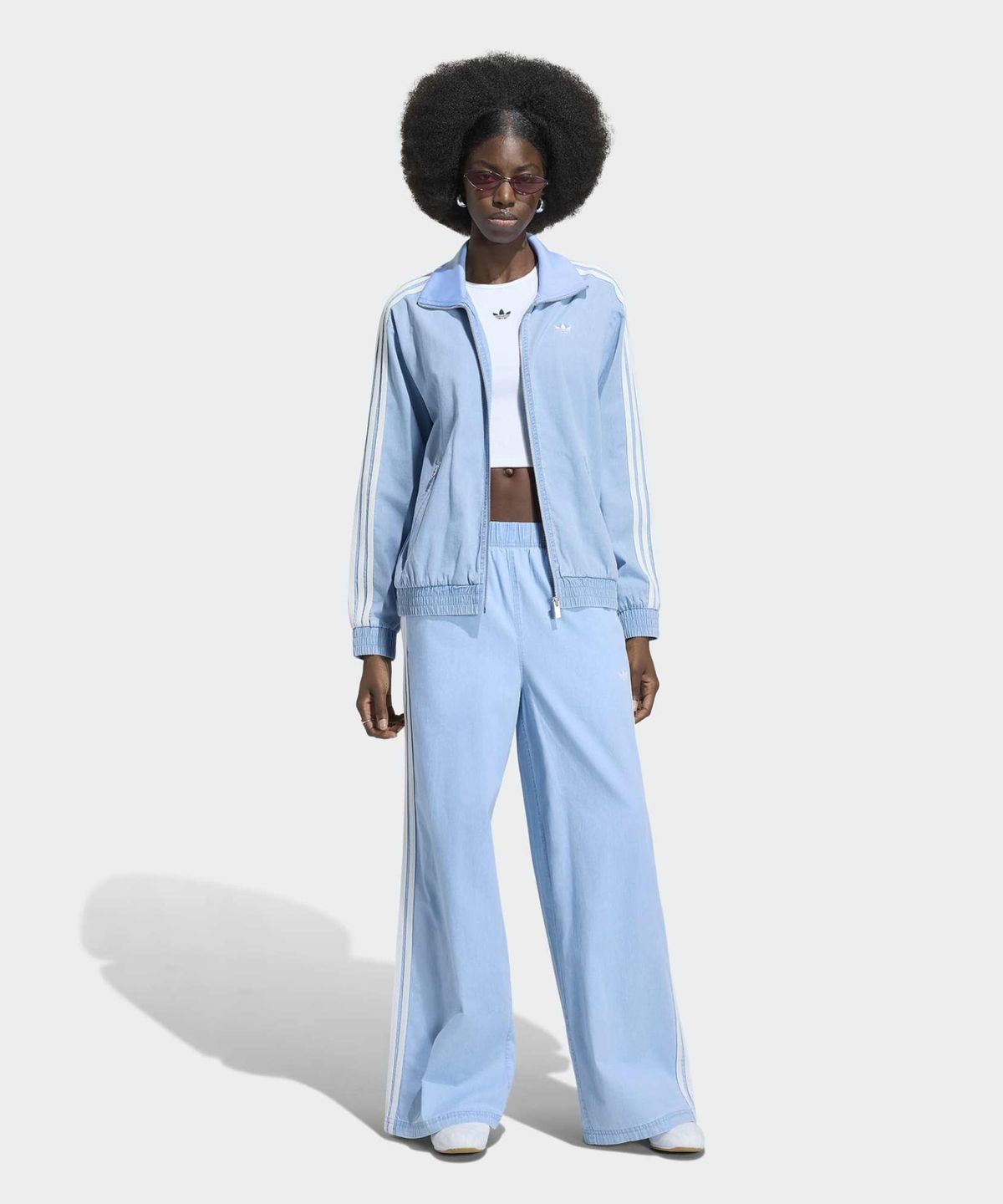 아디다스(ADIDAS) 서머 글로우 라이트 데님 파이어버드 트랙탑 - 라이트데님 / KW8757