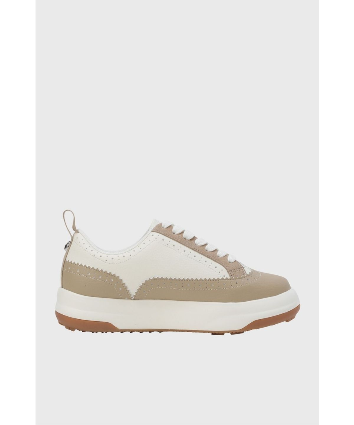 왁(WAAC) Women s MILKYFOAM Spikeless Classic Shoes WI4GX26210IVX