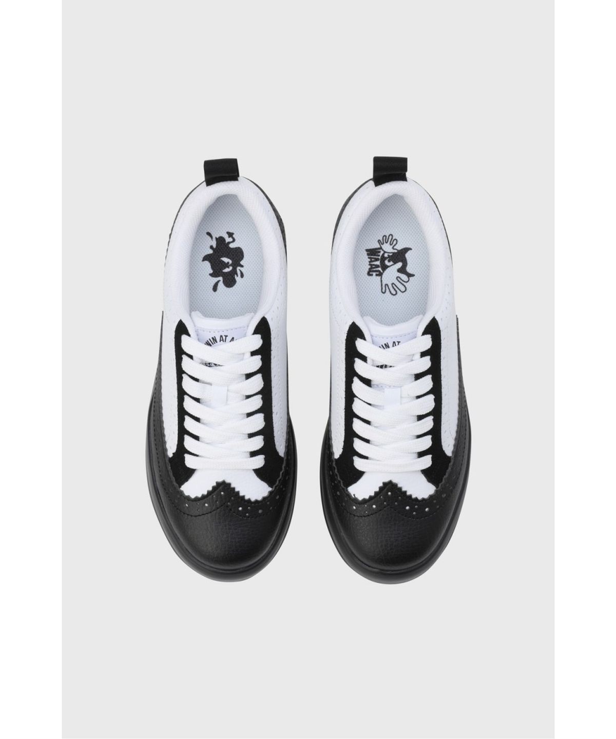 왁(WAAC) Women s MILKYFOAM Spikeless Classic Shoes WI4GX26210BKX