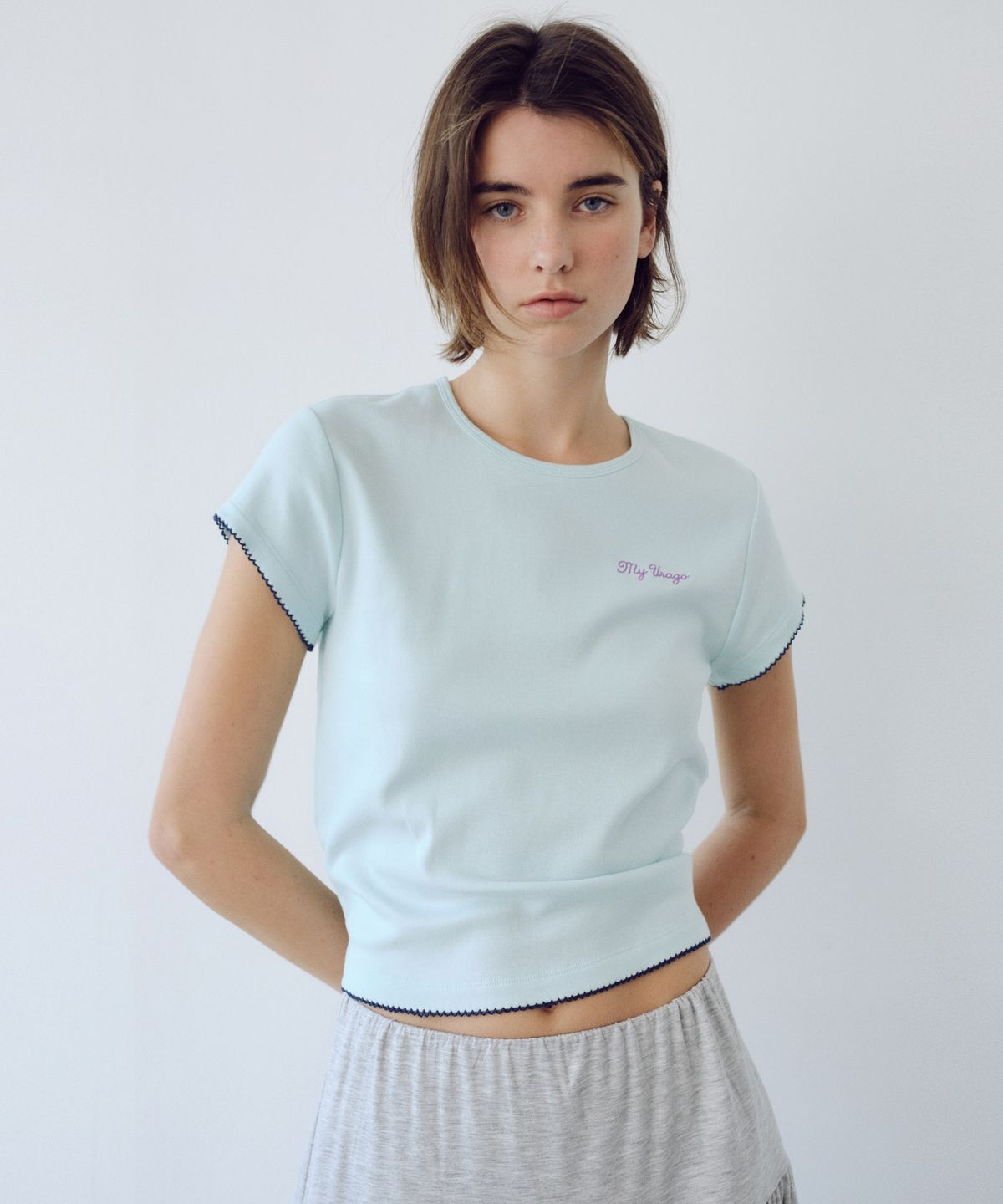 유라고(URAGO) My pincoat crop t-shirt