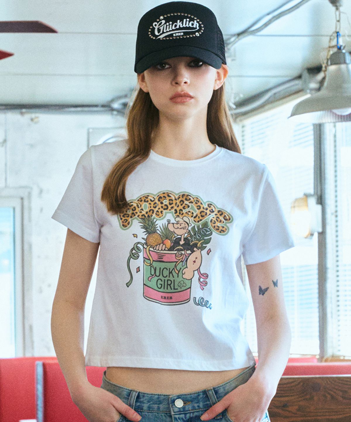 에르에르(ERER) Cropped Leopard Popeye Graphic T-Shirt White