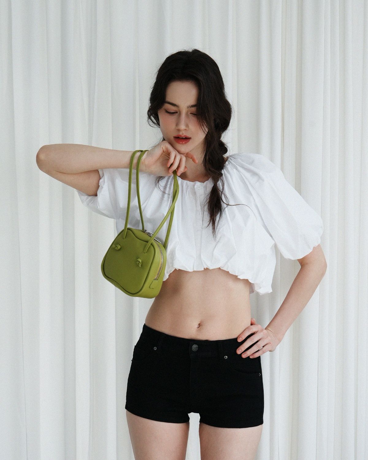 에이노(EINO) [리퍼브]Appleming Bag _ apple green