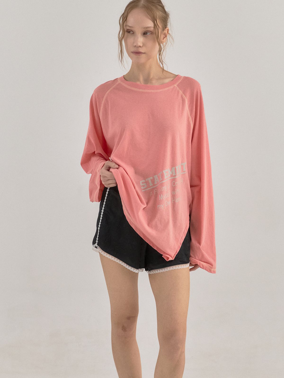 쏘리, 투 머치 러브(SORRY, TOO MUCH LOVE) Blush Raglan Stitch Long Sleeve Tee_Orange