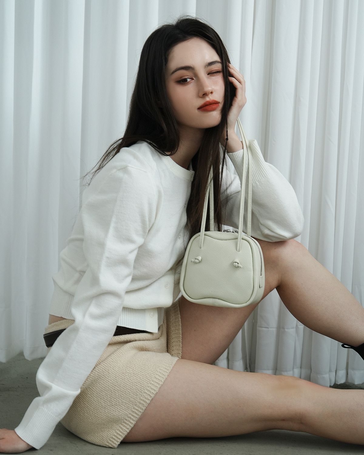 에이노(EINO) [리퍼브]Appleming Bag _ cream
