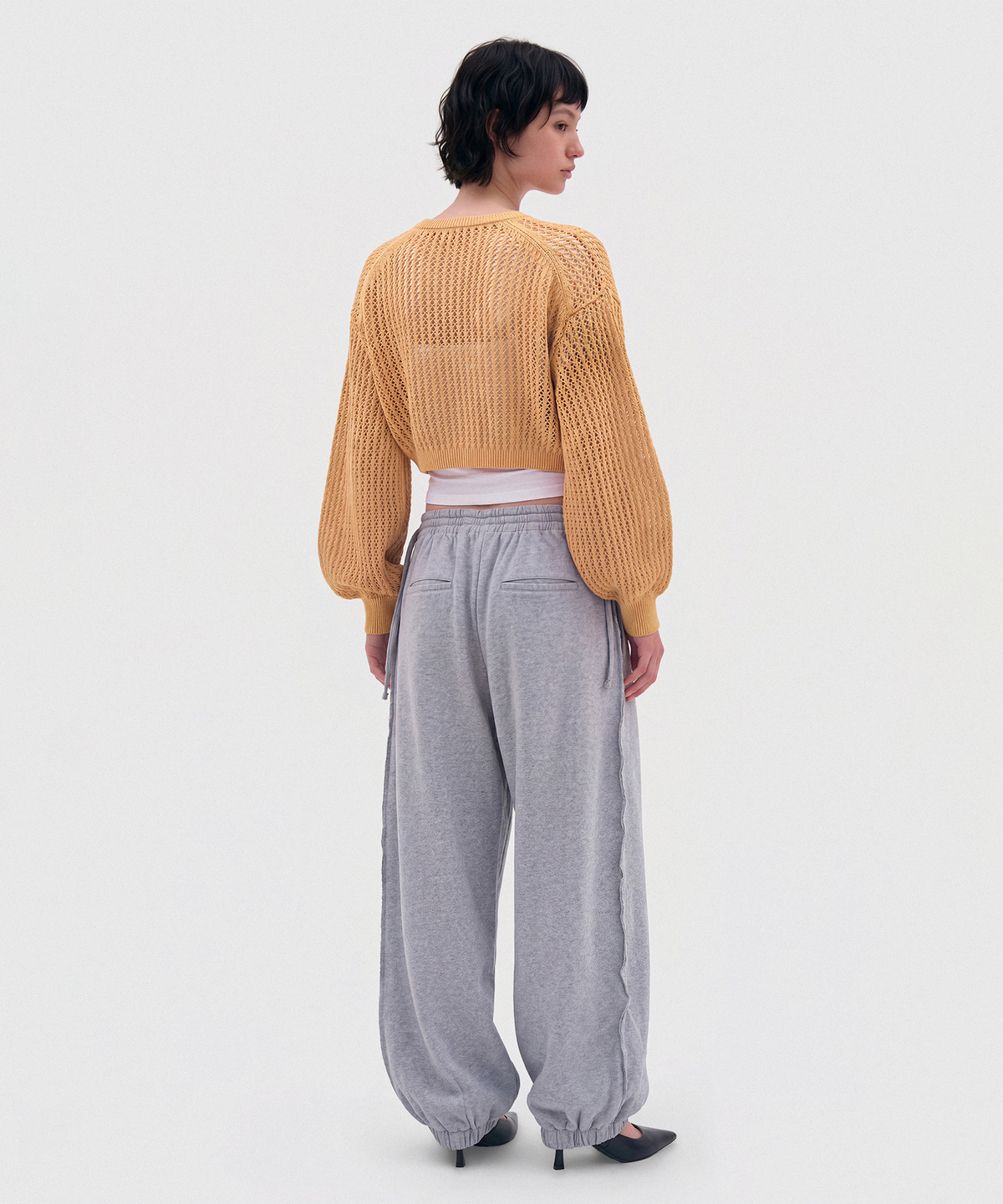 컷즈(CUTZ) 크로셰 크롭 집업 가디건 스카프 SET(BLACK)