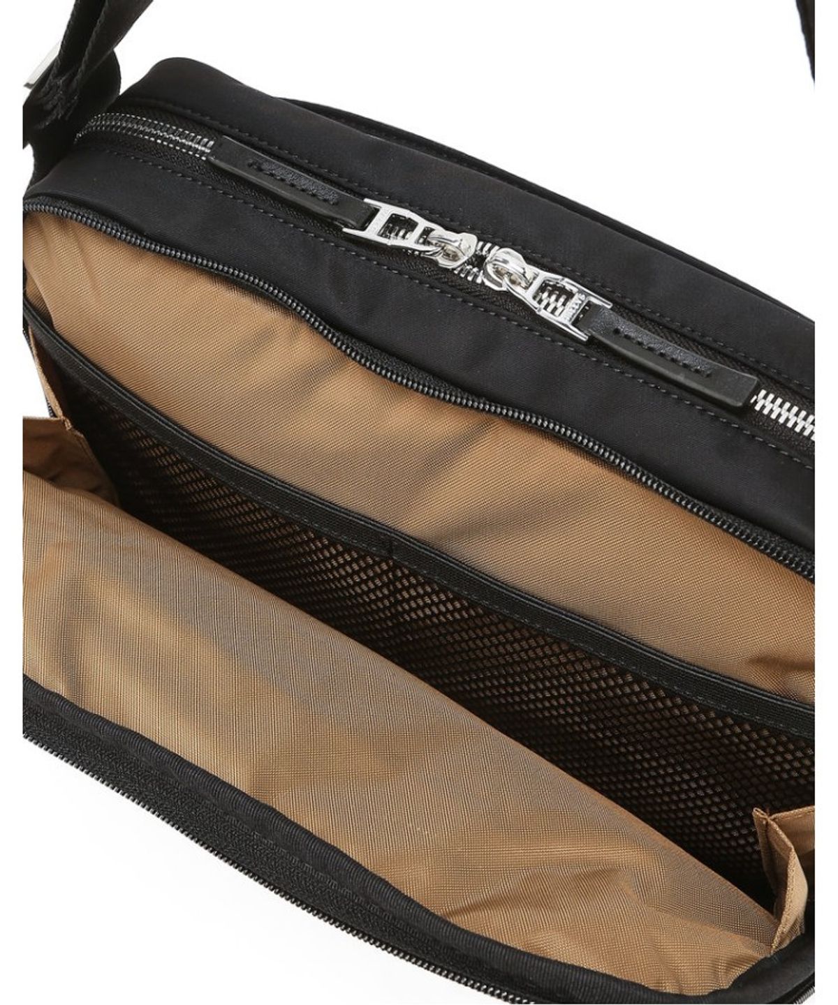 헤지스 맨 액세서리(HAZZYS MEN ACC) 블랙 단색 나일론 크로스백 HJBA6EE85BK
