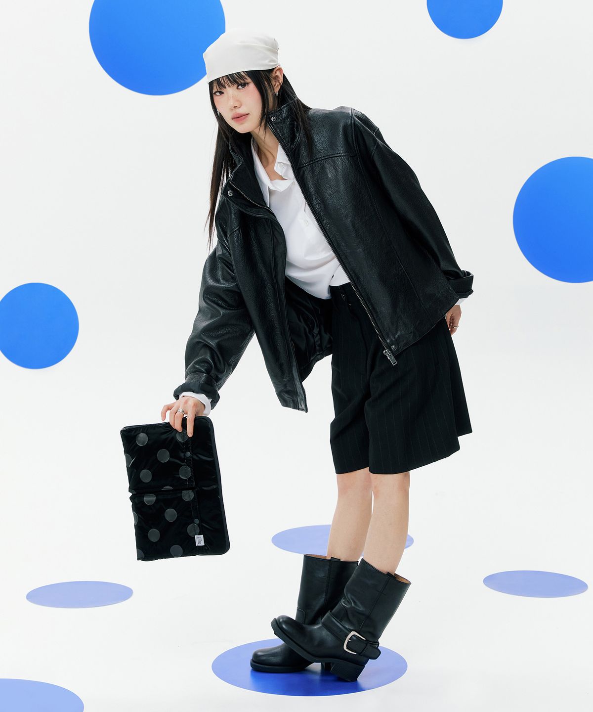 스위치(SWEETCH) CITY BOYS LAPTOP CASE Glossy Black Polka Dot