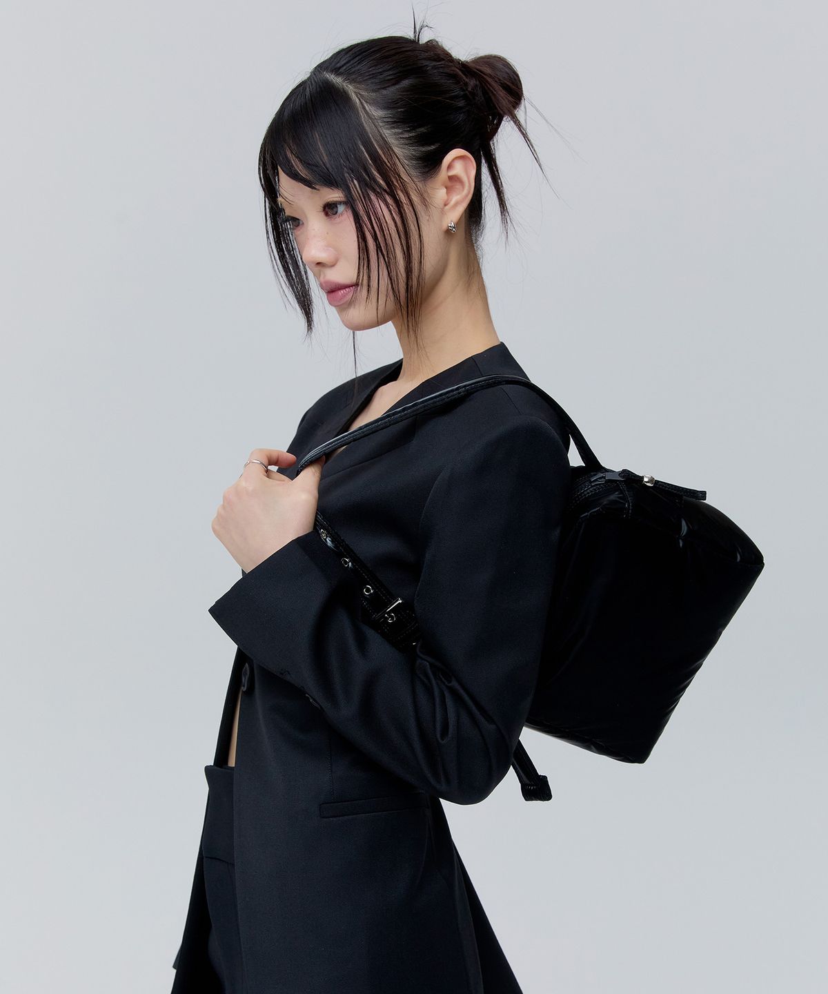 스위치(SWEETCH) SHOULDER BAG M Glossy Black