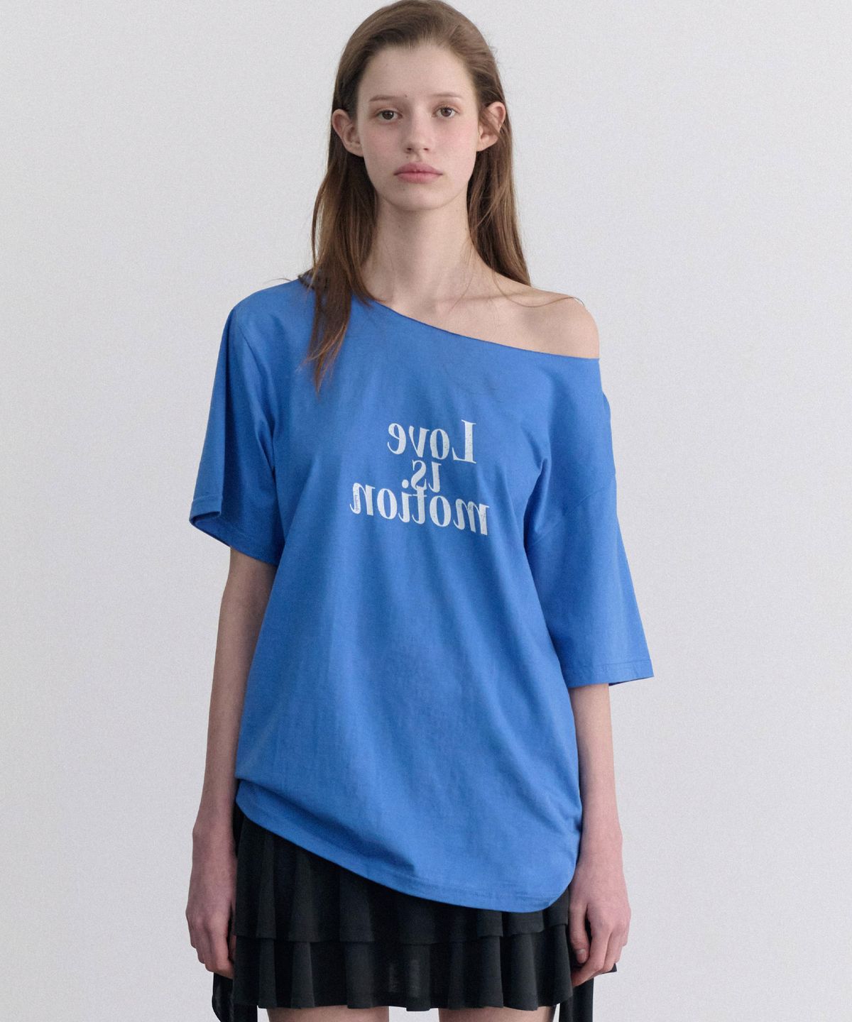 앤니즈(ANDNEEDS) Love is motion half tee (blue)