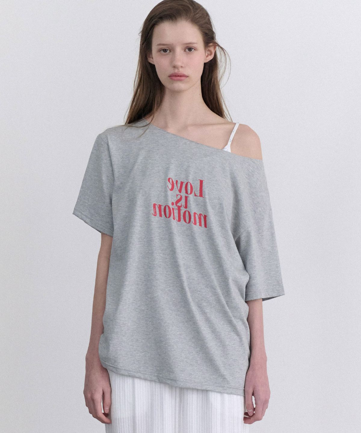 앤니즈(ANDNEEDS) Love is motion half tee (gray)