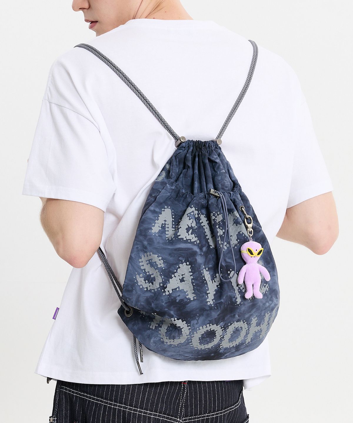 후드후드(HOODHOOD) NEVER SAY NEVER 스트링백 네이비