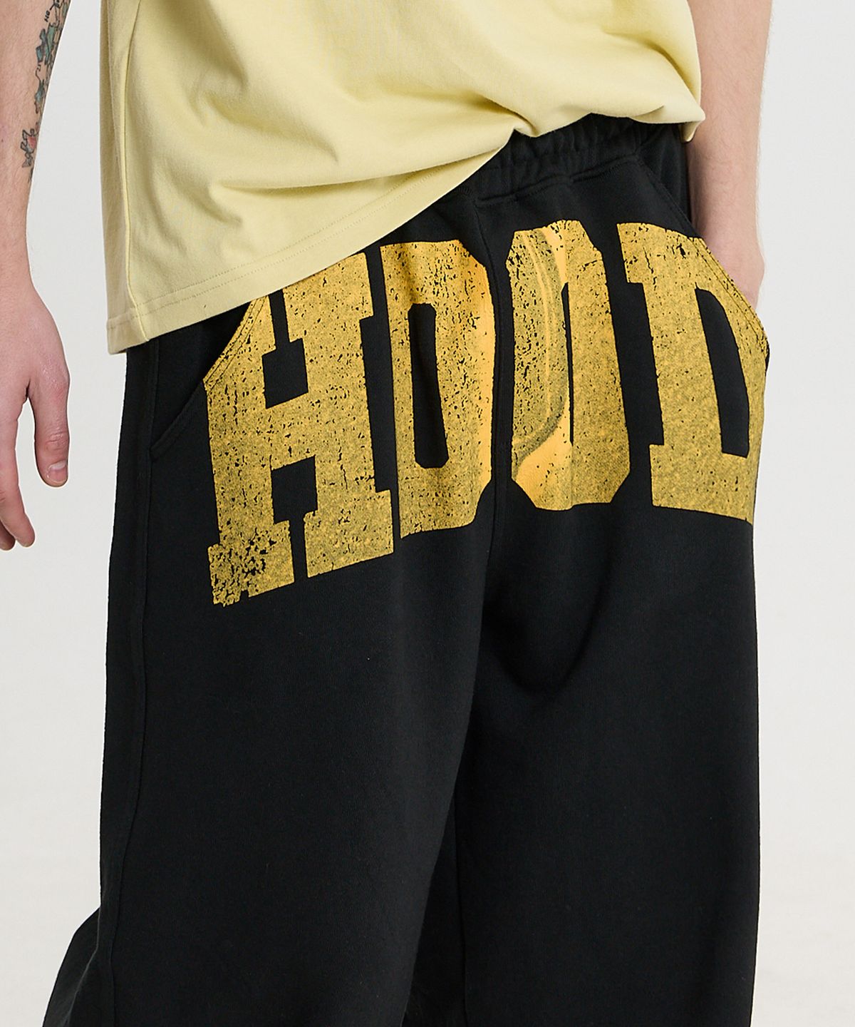 후드후드(HOODHOOD) HOOD 컷오프 스웨트팬츠 블랙
