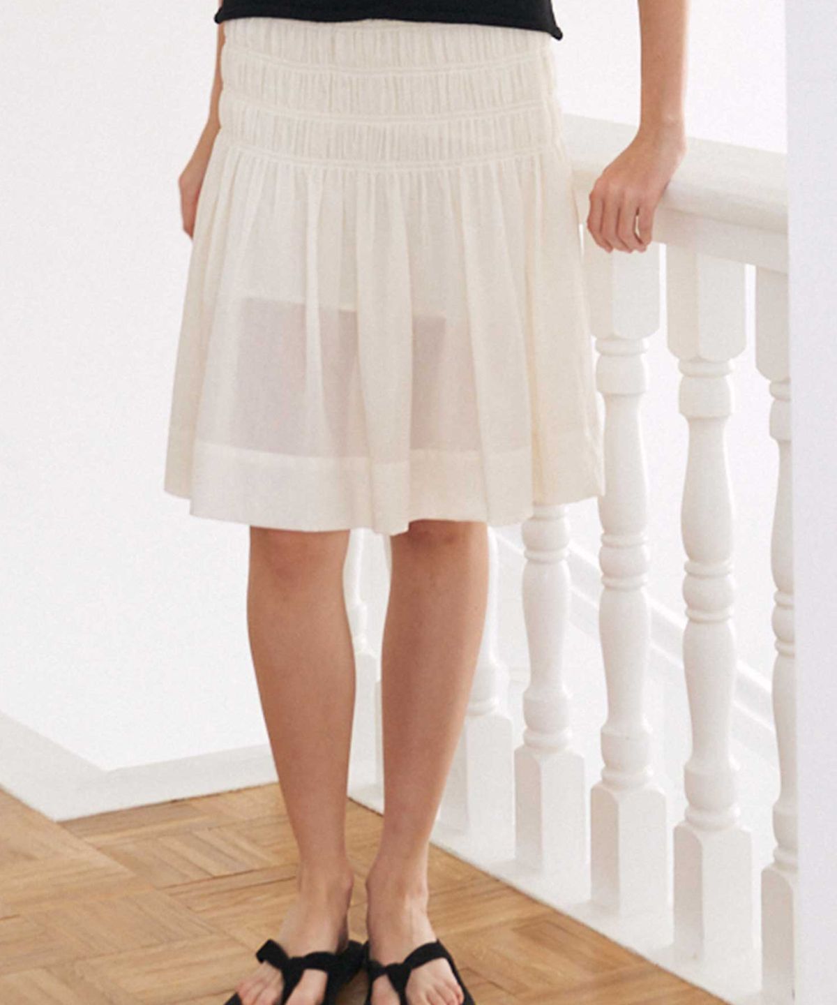 더라이(THERYE) Textured Shirring Skirt(Cream)