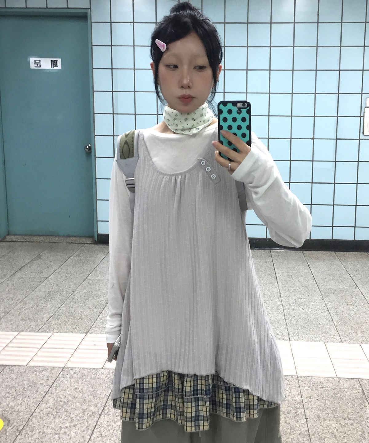 썸플레이스(SOME PLACE) 체크 레이어드 플라워 스냅 포인트 셔링 나시 미니 플레어 원피스 [핑크]