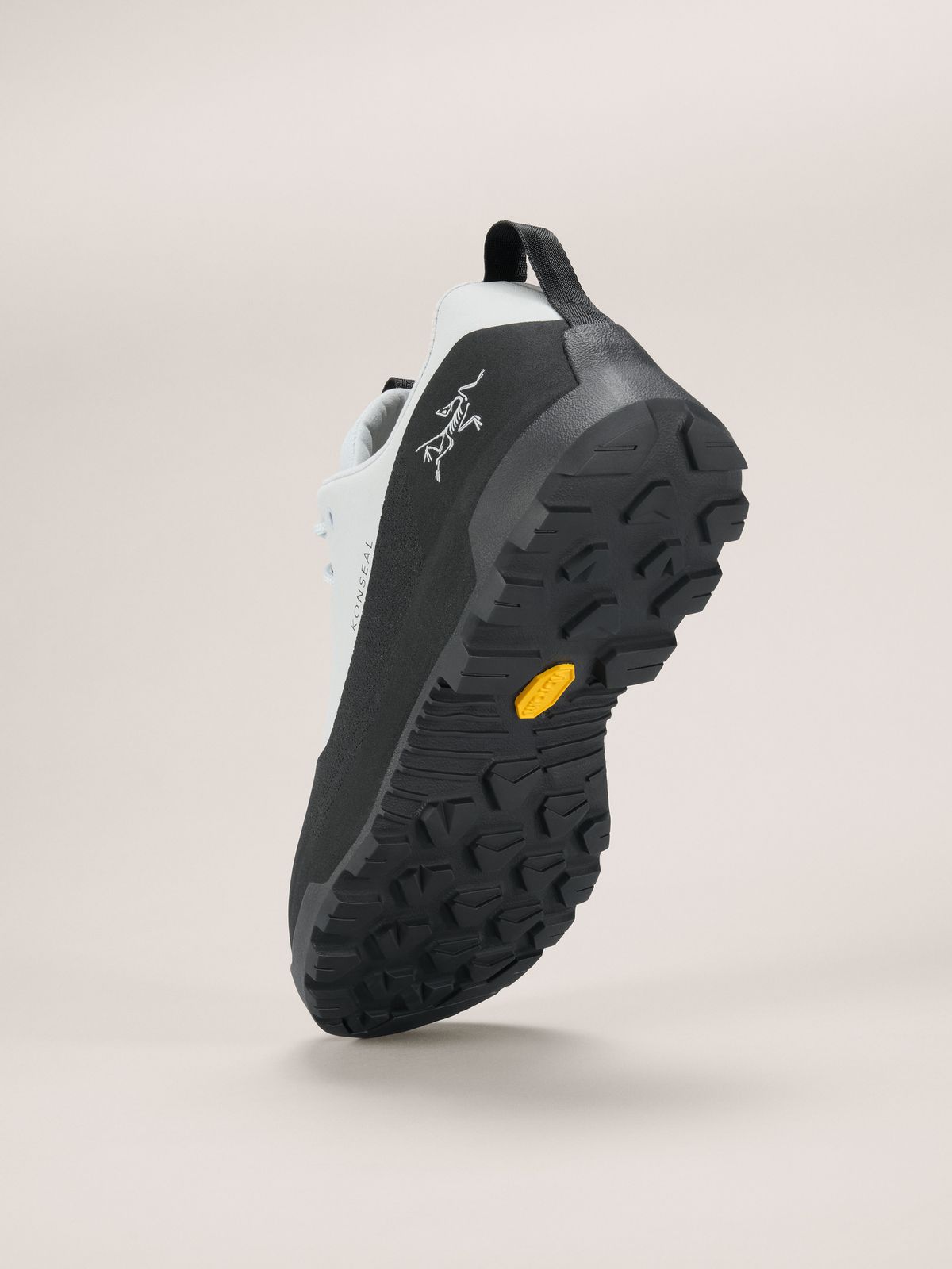 아크테릭스(ARCTERYX) 컨실 여성