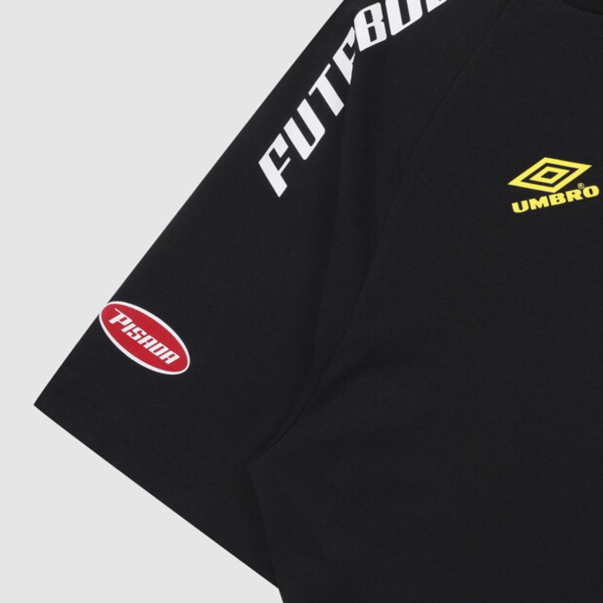 엄브로(UMBRO) [QUICK-DRY] HBL 풋볼 푸치보우 프레쉬 반팔 티셔츠 블랙 UR221CRS54