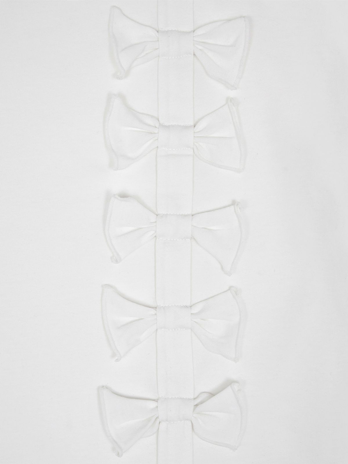 뚜오미오(TUOMIO) RIBBON OFF SHOULDER T-SHIRT [WHITE]