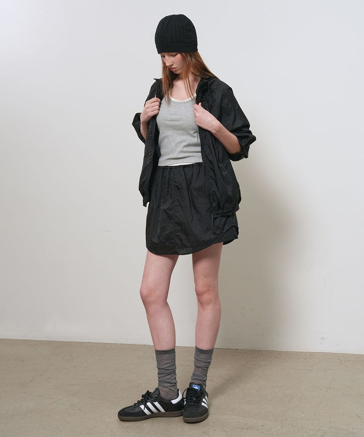제너럴아이디어(GENERALIDEA) 시어 셔링 레이어드 밴딩 스커트 [BLACK] / GF1LSK508