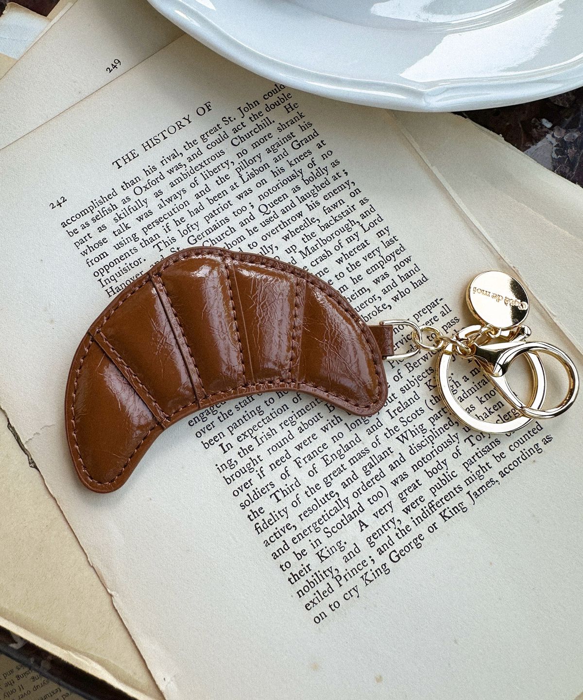 꼬떼드무아(COTEDEMOI) Petit Croissant Keyring - Caramel