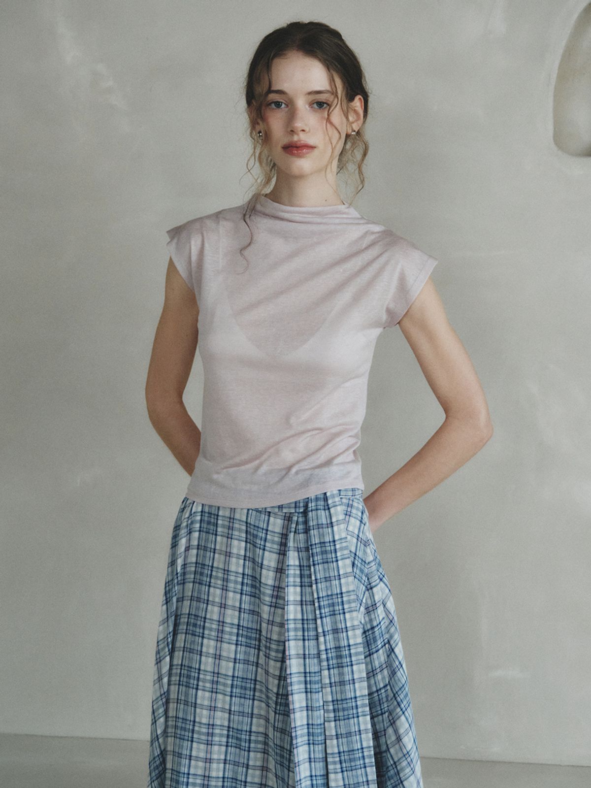 르니나(LENINA) MARGARET half turtleneck T-shirt_PINK