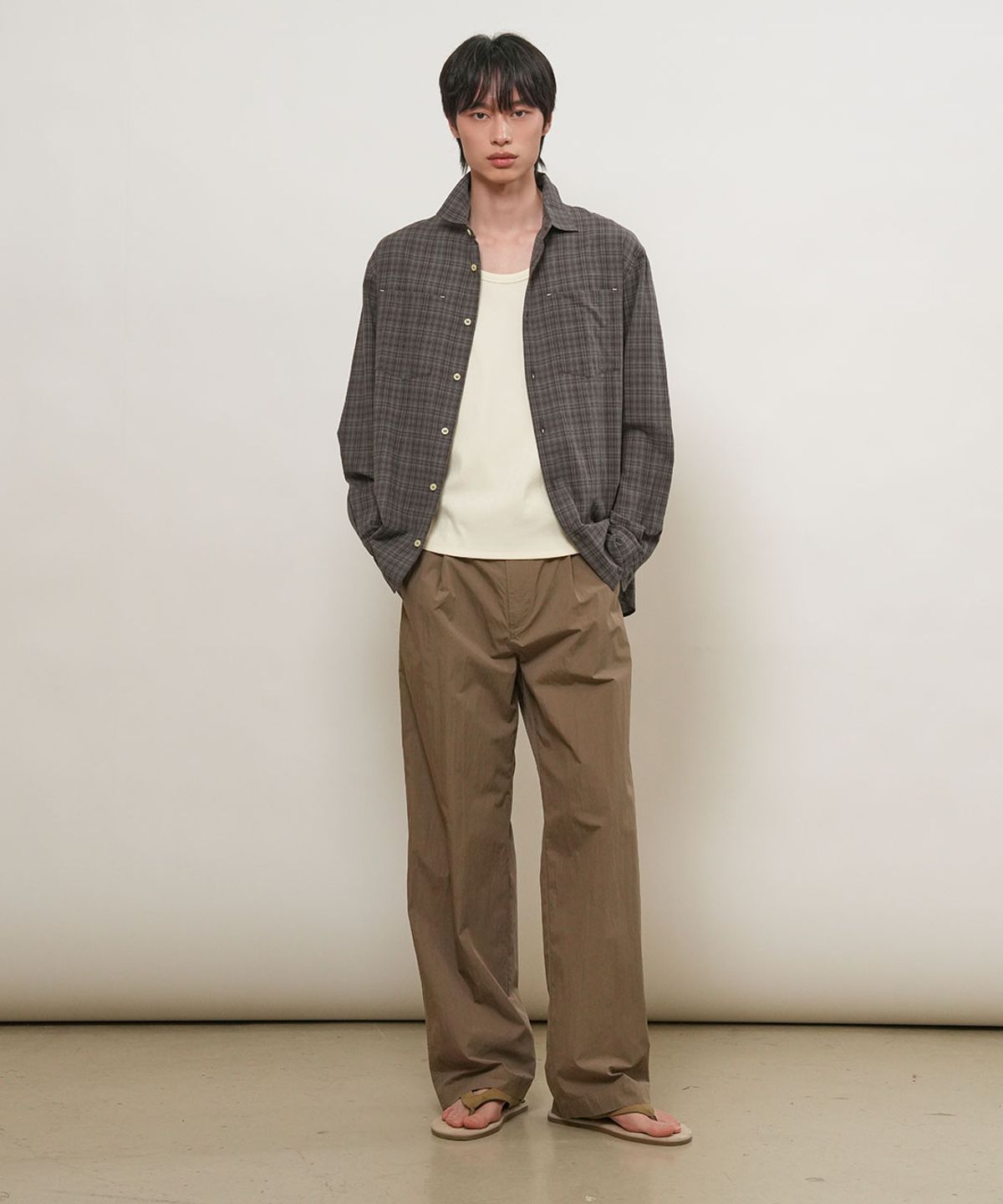 제너럴아이디어(GENERALIDEA) MAN CN 원턱 치노 팬츠 [BEIGE] / GF1MPT012