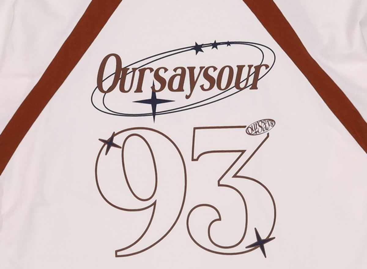 아워세이아워(OURSAYSOUR) 긴소매 티셔츠 1