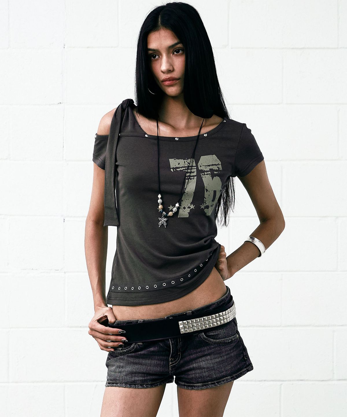 낫노잉(NOTKNOWING) Tied One Shoulder 76 Top (KHAKI)