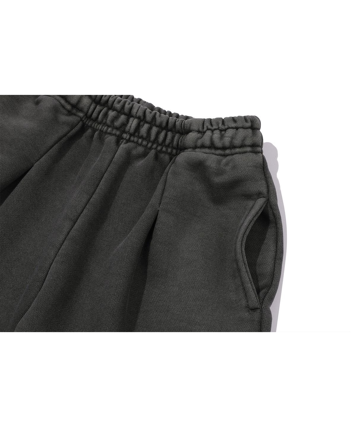 꼼파뇨 키즈(CPGN KIDS) KIDS 와이드 애니멀 피그먼트 스웨트쇼츠 스모크블랙
