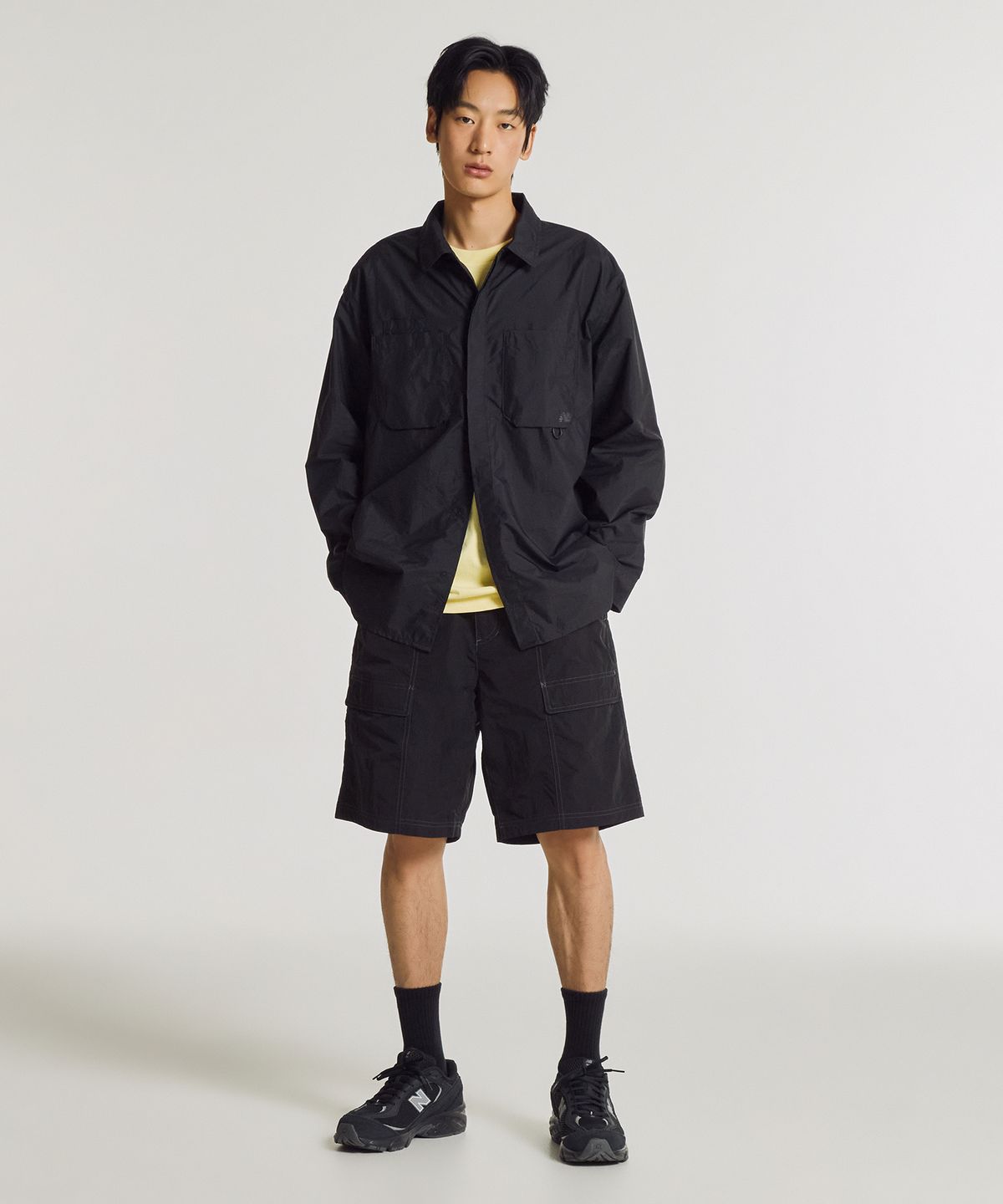 뉴발란스(NEW BALANCE) NBNVG31623 / UNI 써니 레이니 카고 5부 쇼츠 (BLACK)
