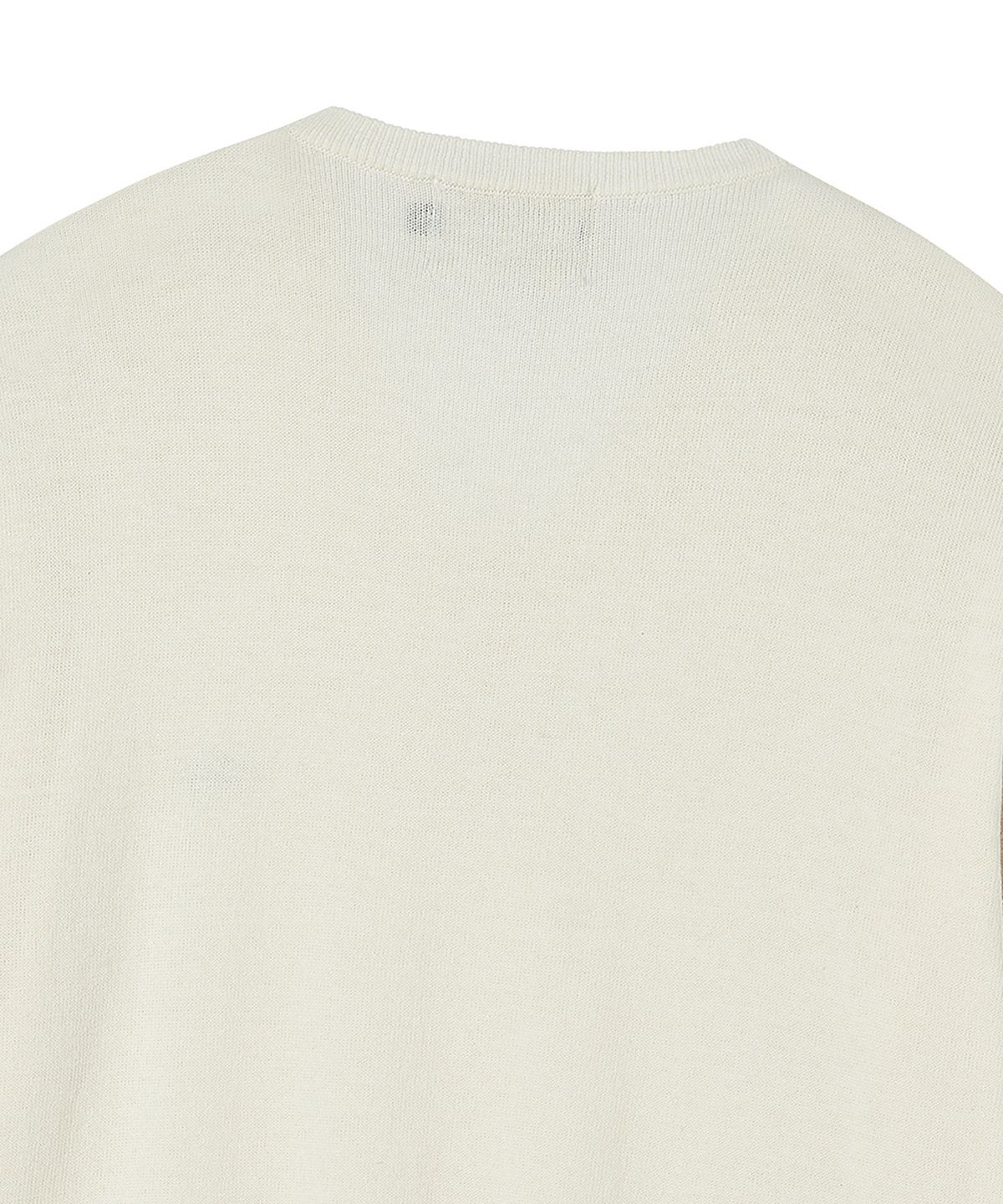 비욘드클로젯(BEYOND CLOSET) [COLLECTION LINE] 소프트 브리즈 브이넥 반팔 니트 아이보리