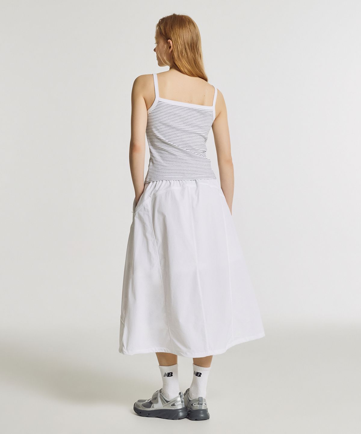 뉴발란스(NEW BALANCE) NBNGG3W612 / WOMEN 에센셜 골지 나시티 (MULTI)