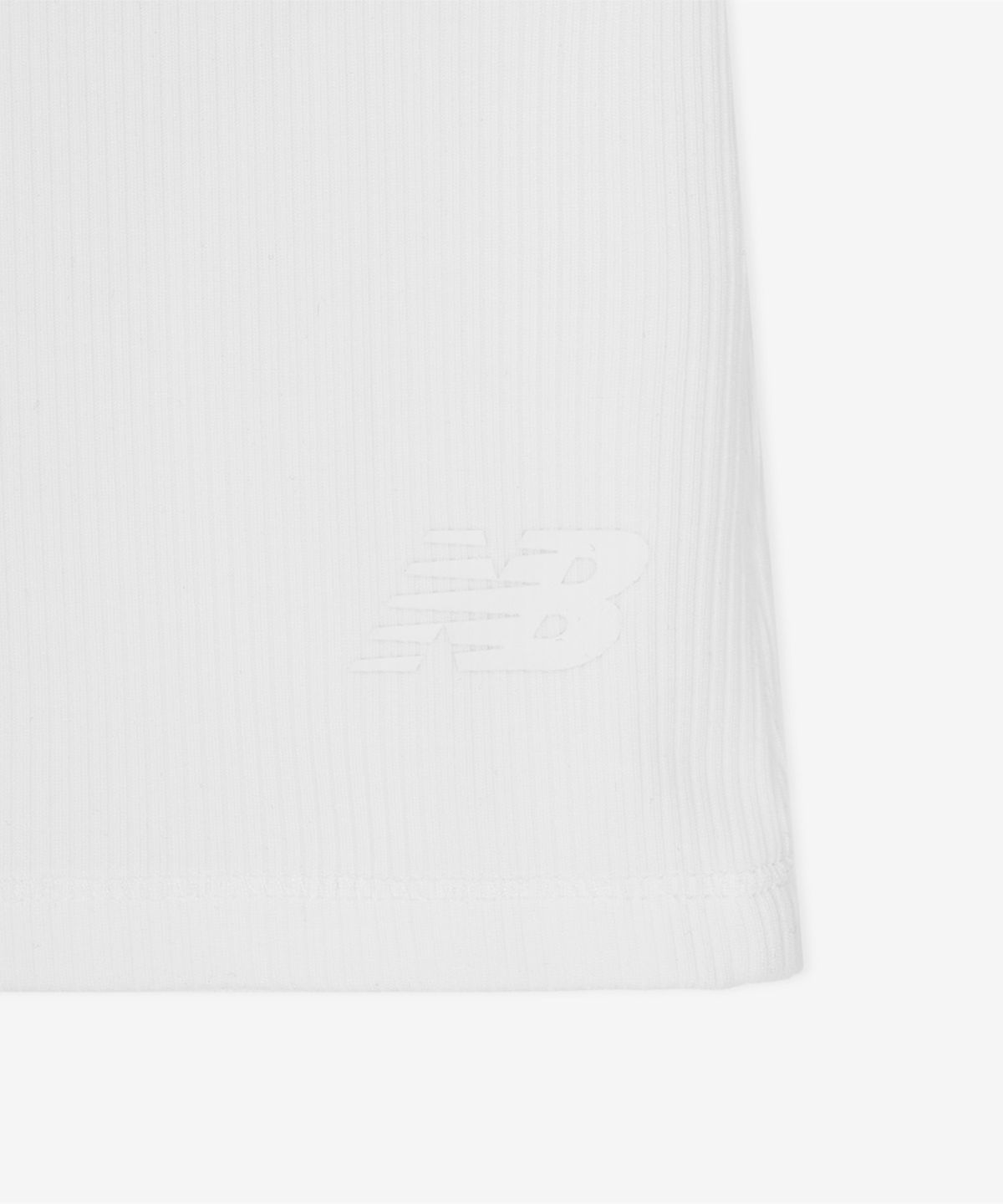 뉴발란스(NEW BALANCE) NBNGG3W612 / WOMEN 에센셜 골지 나시티 (WHITE)