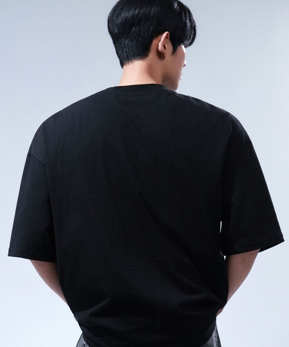 디바라(DIBALA) 어깨+3CM 오버핏 반팔티 디바라 시그니처 수트