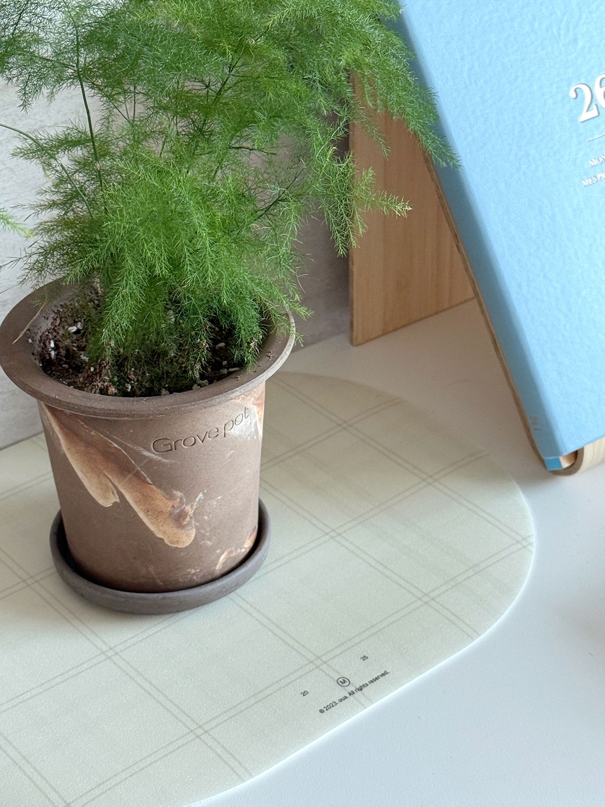 오우아(OUA) Graph table mat 그래프 데스크 테이블 매트 받침대 마우스패드