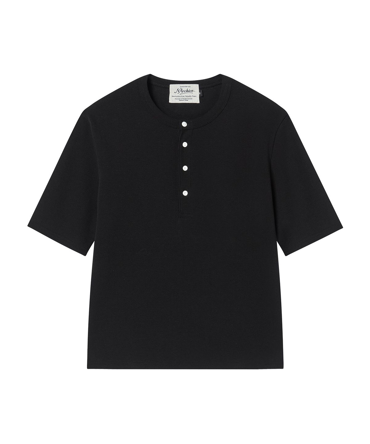 비욘드클로젯(BEYOND CLOSET) [COLLECTION LINE] 펄 버튼 헨리넥 반팔 티셔츠 블랙