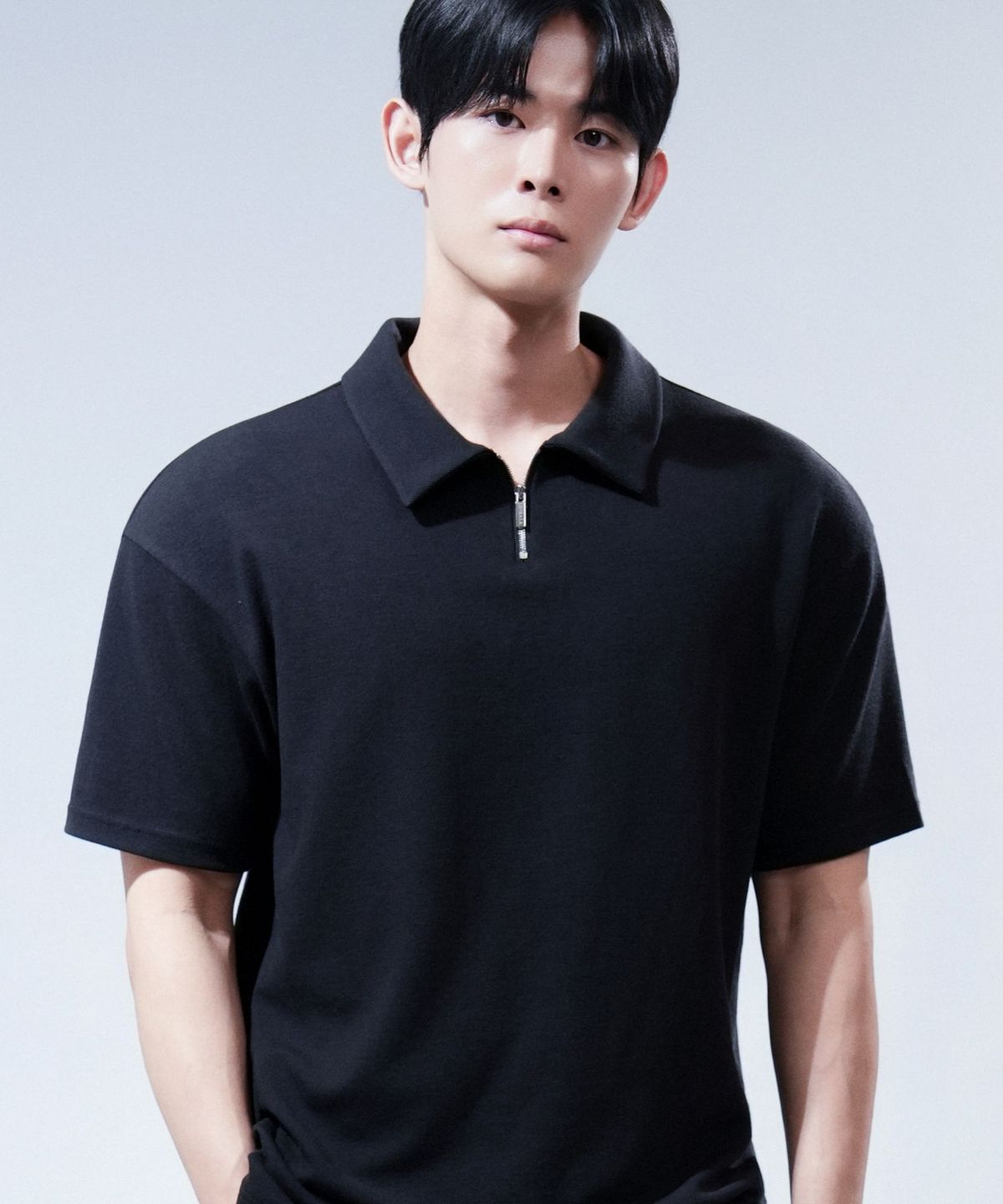 디바라(DIBALA) 어깨패드가 들어간 특허 반집업 카라티 반팔 디바라 시그니처 수트