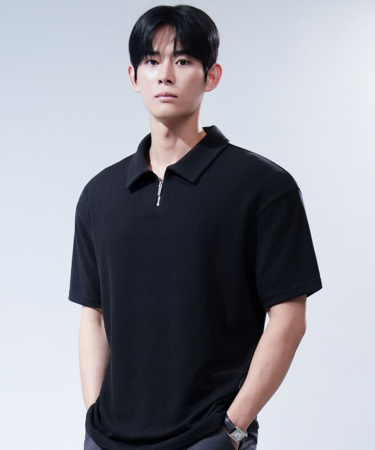 디바라(DIBALA) 어깨패드가 들어간 특허 반집업 카라티 반팔 디바라 시그니처 수트