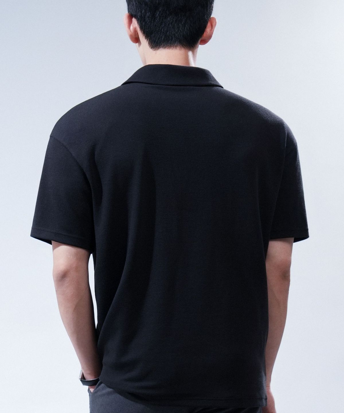 디바라(DIBALA) 어깨패드가 들어간 특허 반집업 카라티 반팔 디바라 시그니처 수트