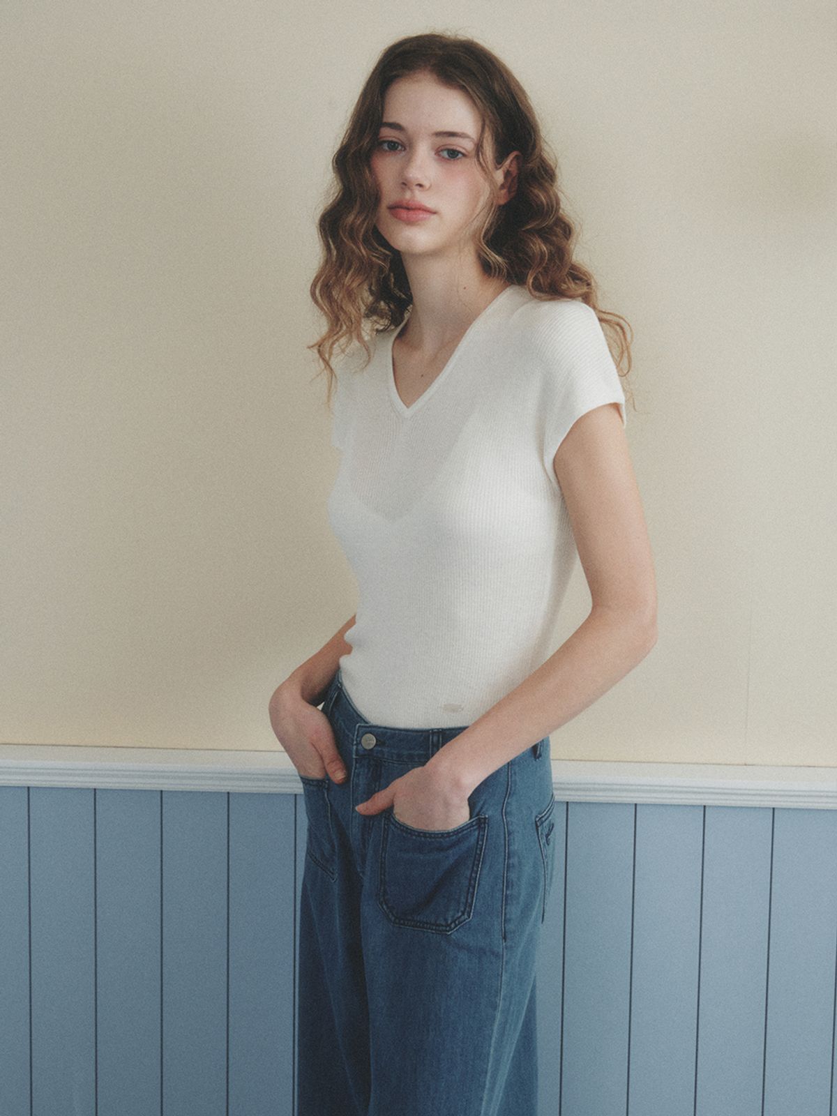 르니나(LENINA) LONDI v-neck wool knit_IVORY