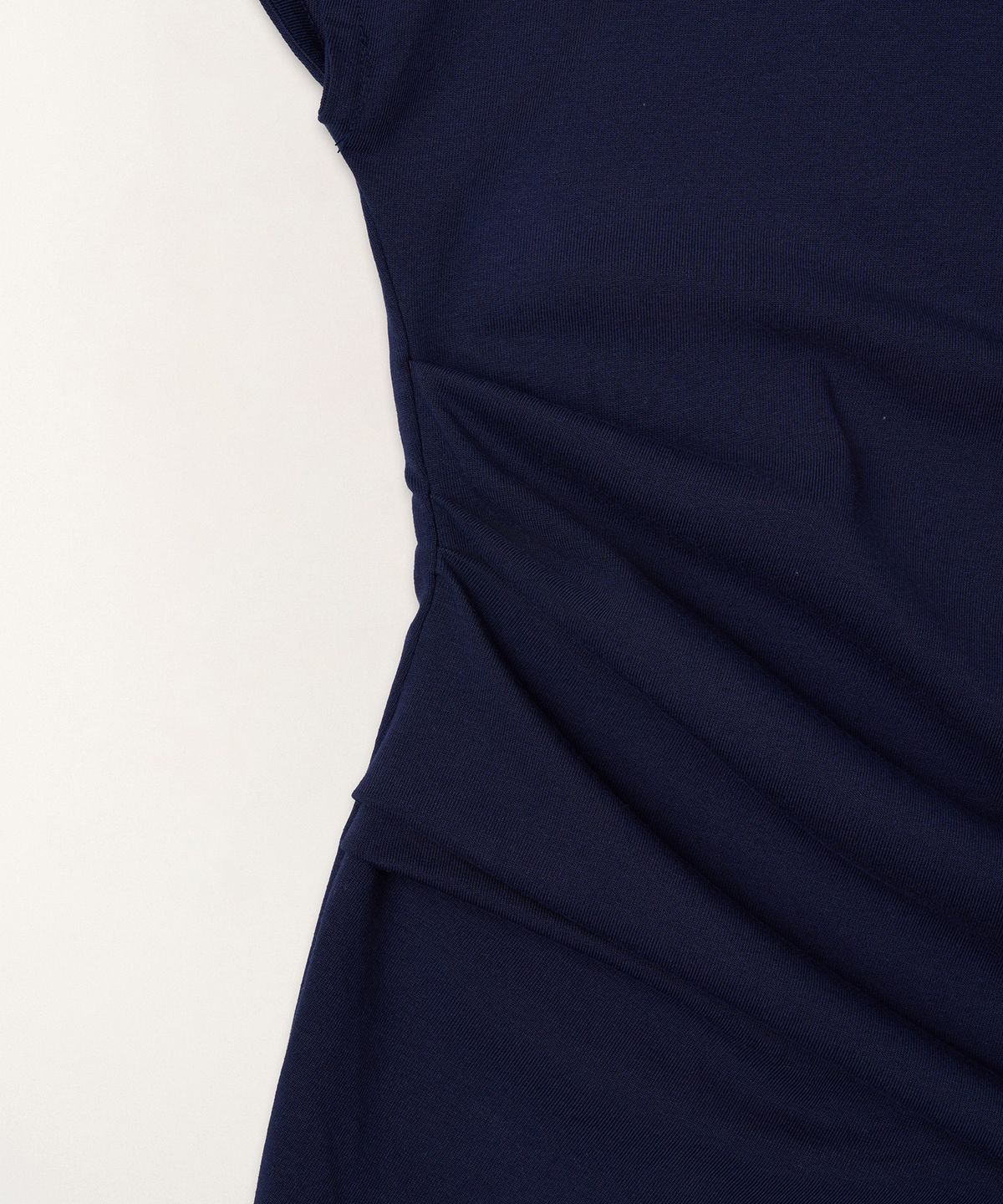 튜드먼트(TTUDEMENT) STRAP SHIRRING T-SHIRT_DARK NAVY