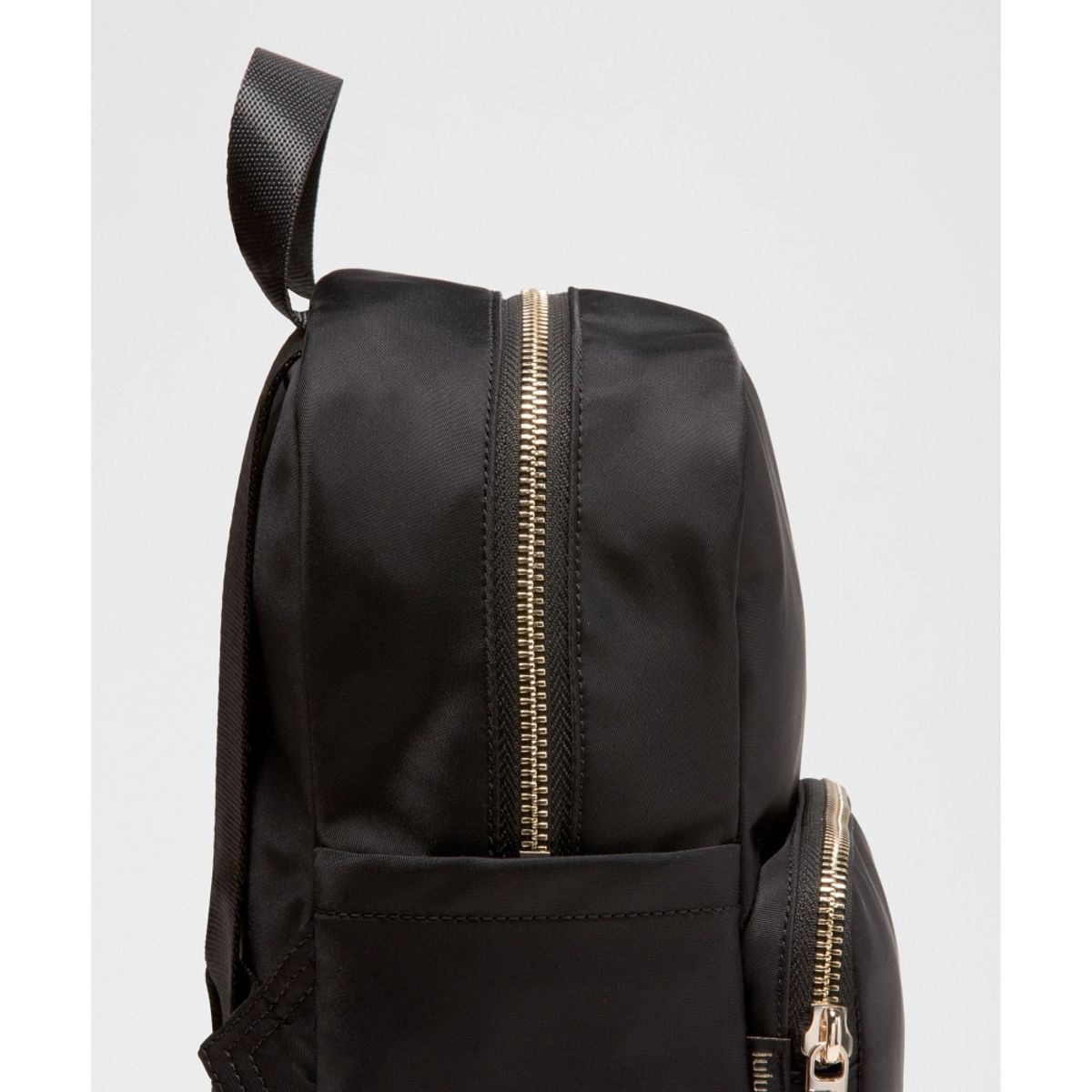 룰루레몬(LULULEMON) 에브리웨어 백팩 미니 4L *메탈 하드웨어  BLK GGRE GOLD
