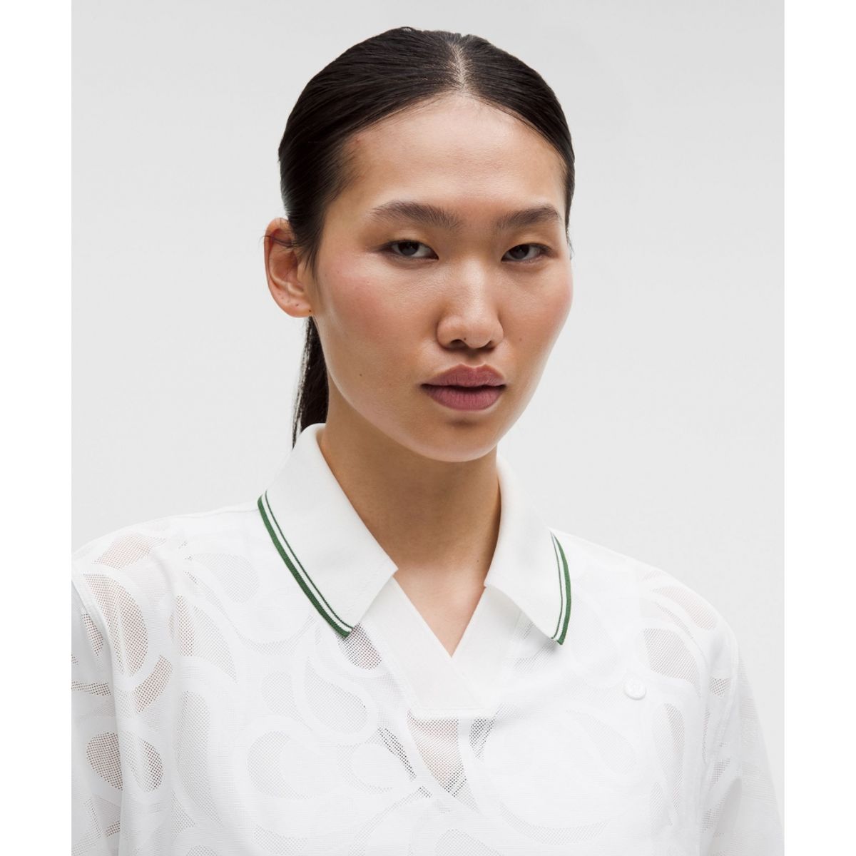 룰루레몬(LULULEMON) 페이즐리 메쉬 하이넥 테니스 폴로 셔츠  WHT IVYG