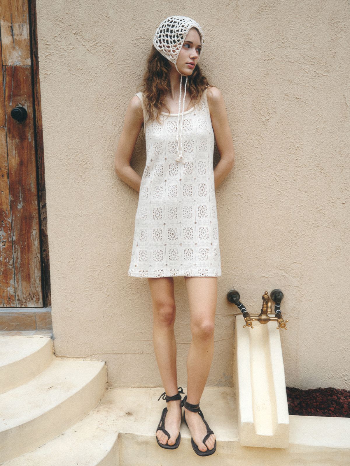 르니나(LENINA) ALLEN crochet mini dress_BEIGE