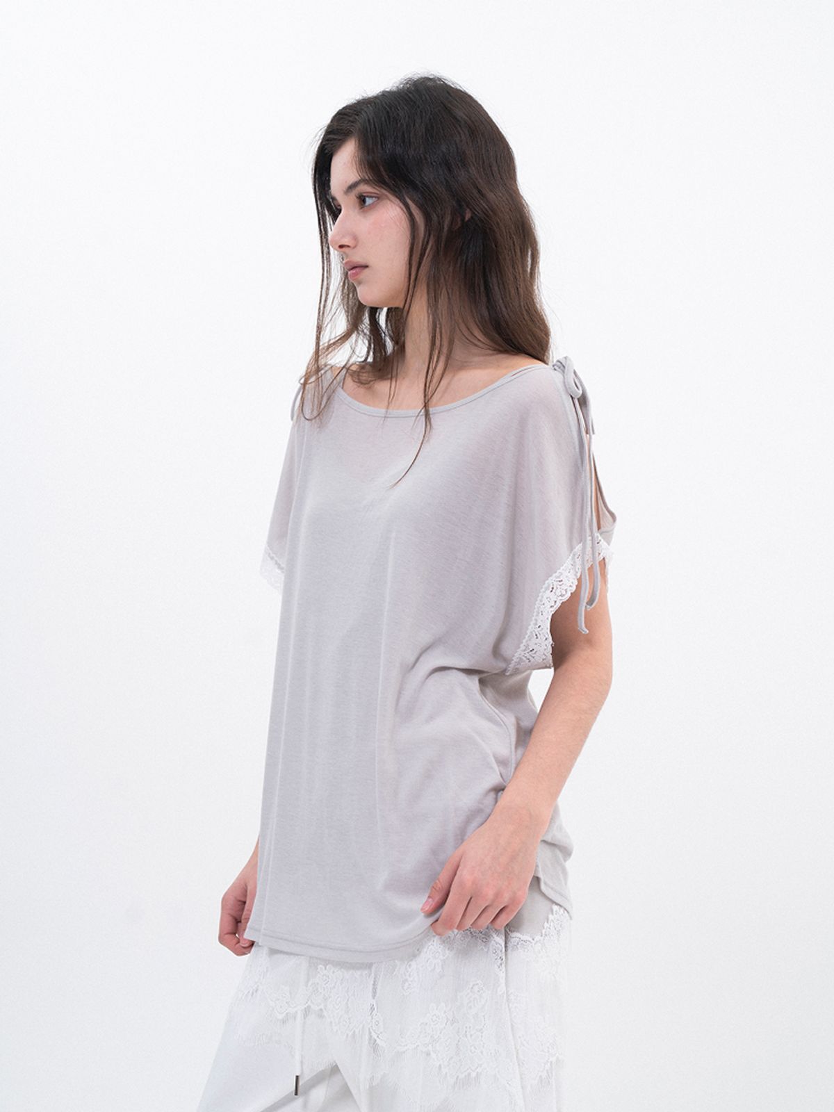 루펀(LOOFUN) Lace Fringe Sleeveless / 레이스 프린지 슬리브리스 [Gray]